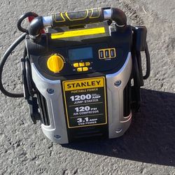 Stanley 1200 Peak Amp 