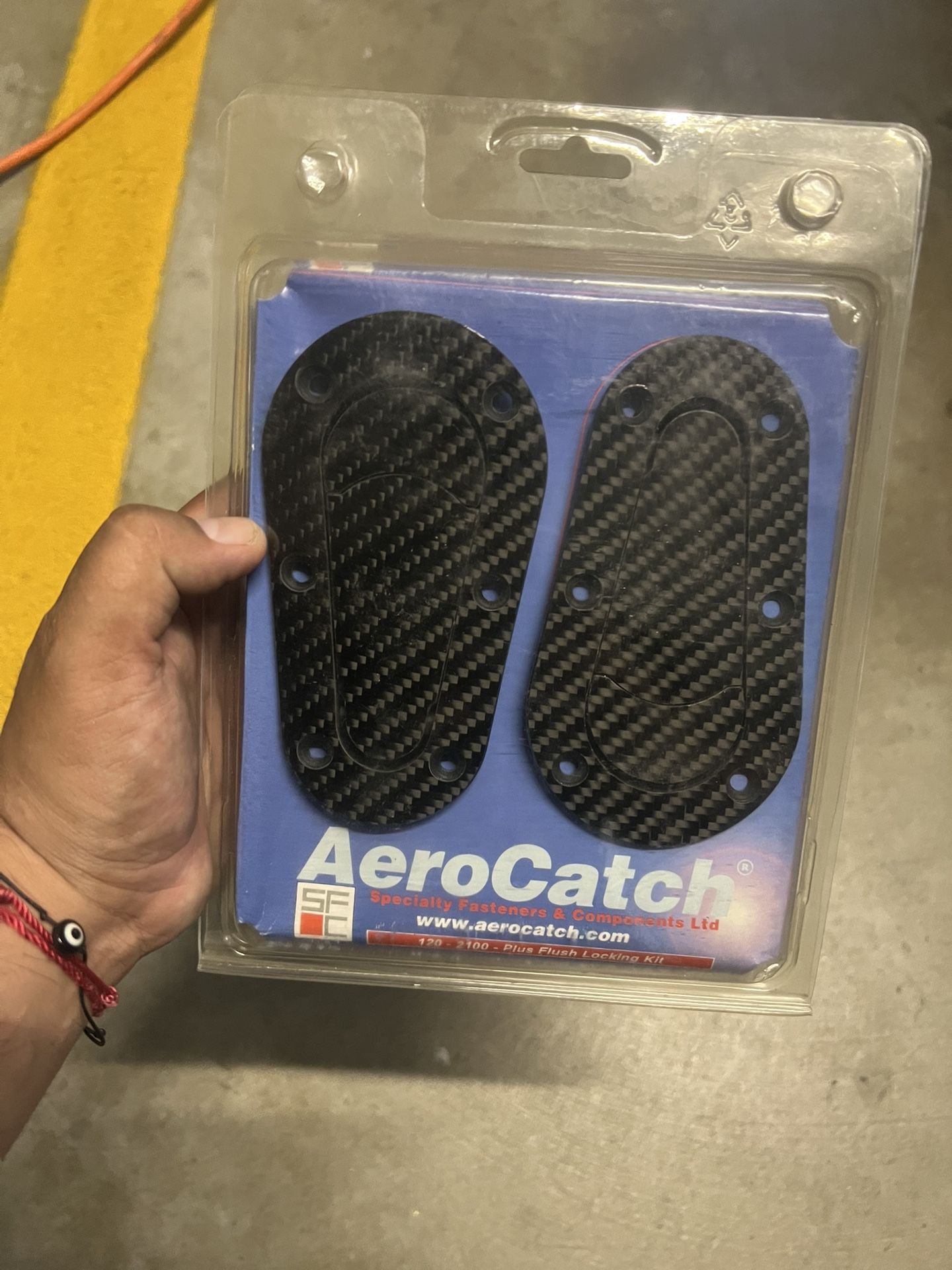 AeroCatch Hood Pin Latches