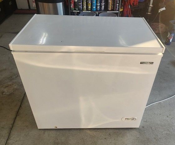 7 Cu. Ft. Chest Freezer