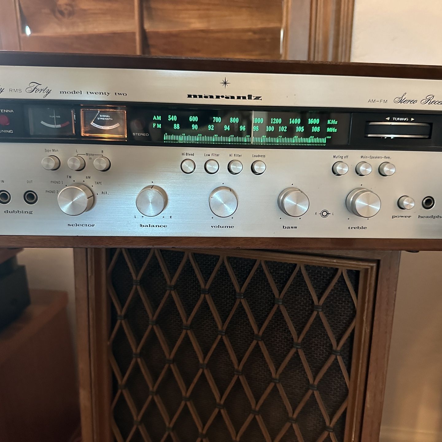Amplificateur Intégré Marantz Model 22 - Vintage - 40W - Entrées RCA - Occasion