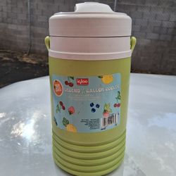 2 QT Drink Cooler Pickup Between 2:00-10:45 Rainbow/charleston Cash Only Read Description 