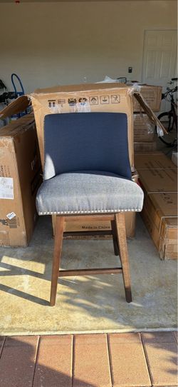 Bar stool (set of 4)