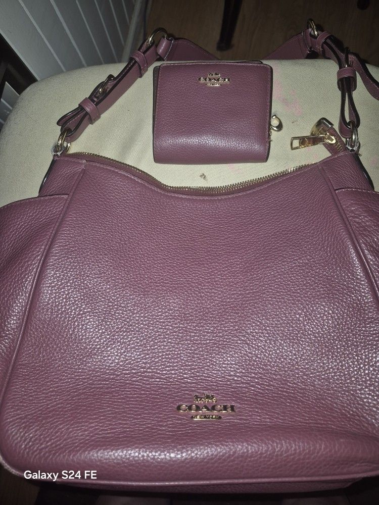 Authentic Coach Purse And Matching Wallet