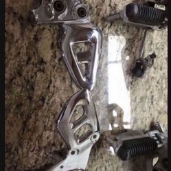 $275 Complete 1999 To 2007 Hayabusa Rear Sets   