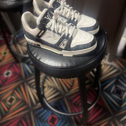 Louis Vuitton sneakers 