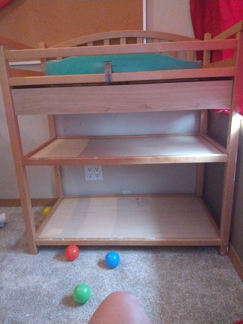 Solid Wood Infant/Toddler Changing Table