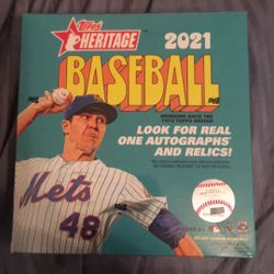 Topps Heritage Baseball Mega Box 