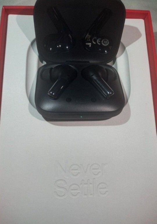 OnePlus Buds Pro Matte Black
