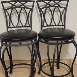 Swivel Stools 