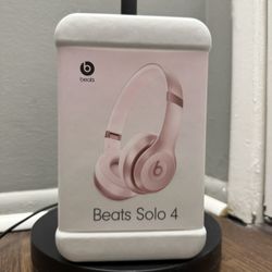 Awesome Pink Beats Solo 4 Wireless Brand New Still In The Box