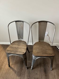 Set of 2 patio chairs
