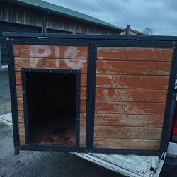 Tractor Supply Dog House 