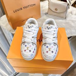 Louis Vuitton LV25 Takashi Murakami cooperation white three-color/black women's sports shoes (off166)
