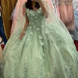 Brand NEW Dress For Quiceanera Or Sweet 16. 