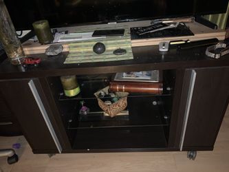 Tv stand