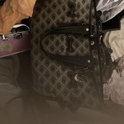 Dooney&Bourke Tassle Tote 