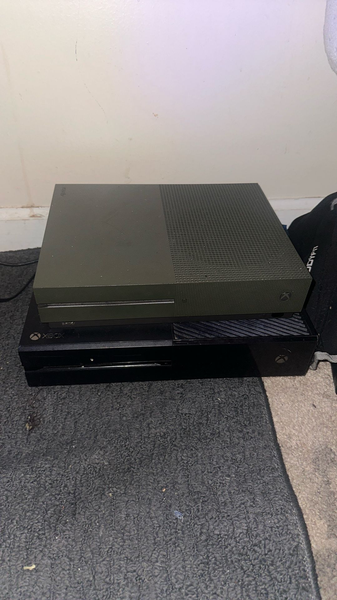 Xbox One And Xbox One S