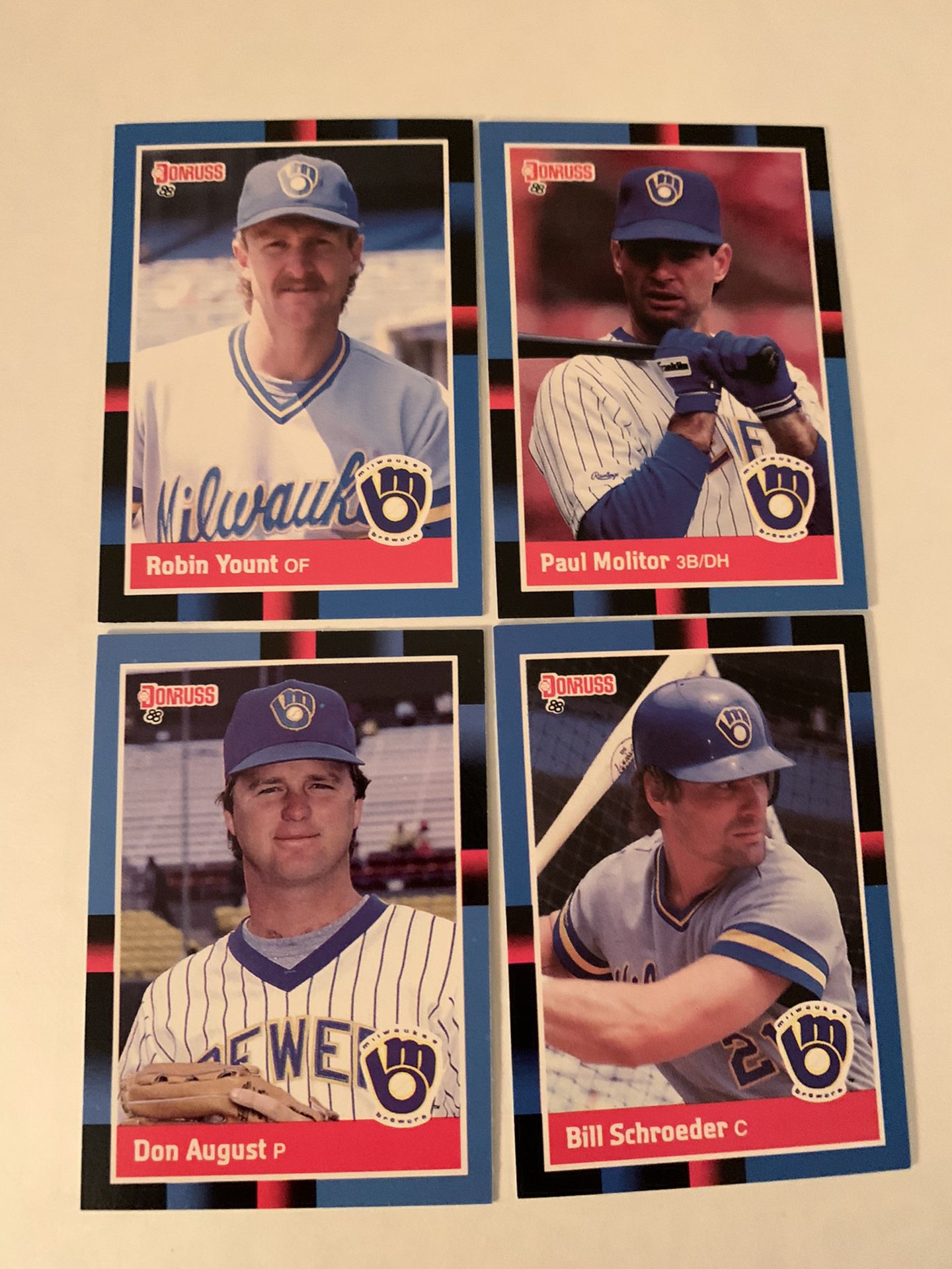 BREWER FANS: 1988 DONRUSS TEAM SET=Yount, Molitor, Don August(RC)..27 Cards In MINT CONDITION !