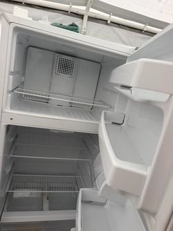 Fridge top and bottom