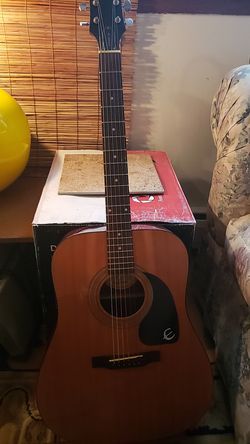 Gibson/ epiphone guitar
