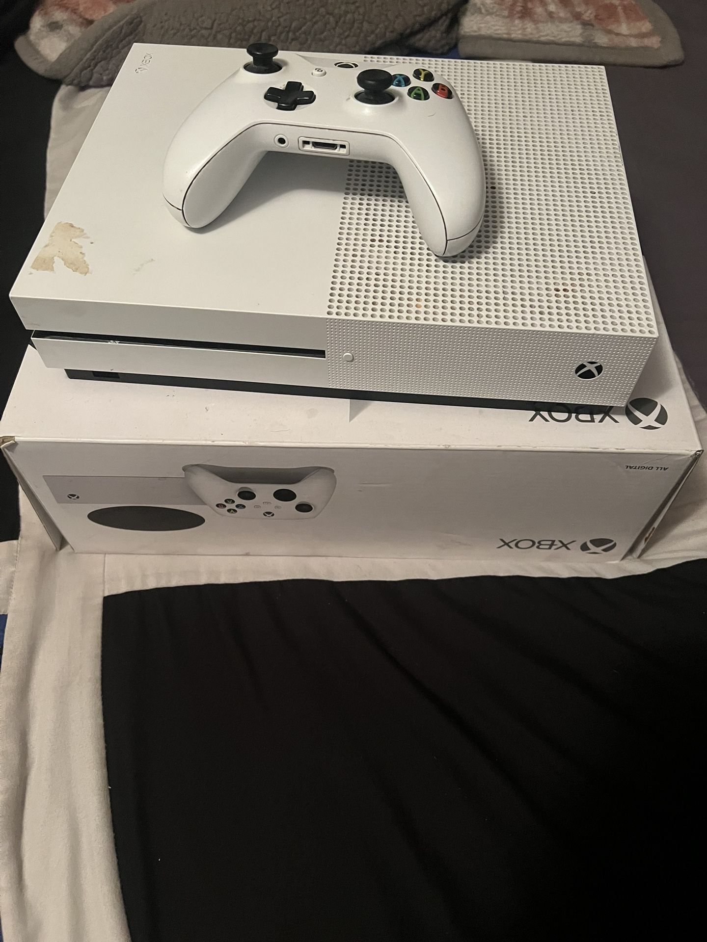 Xbox One S