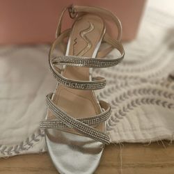  Shoes Wedding Sling Back NINA Shoes Never Worn