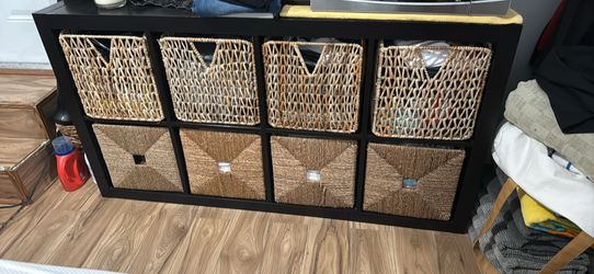 Storage Unit With Baskets