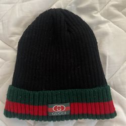 Gucci Beanie Hat Authentic Like New