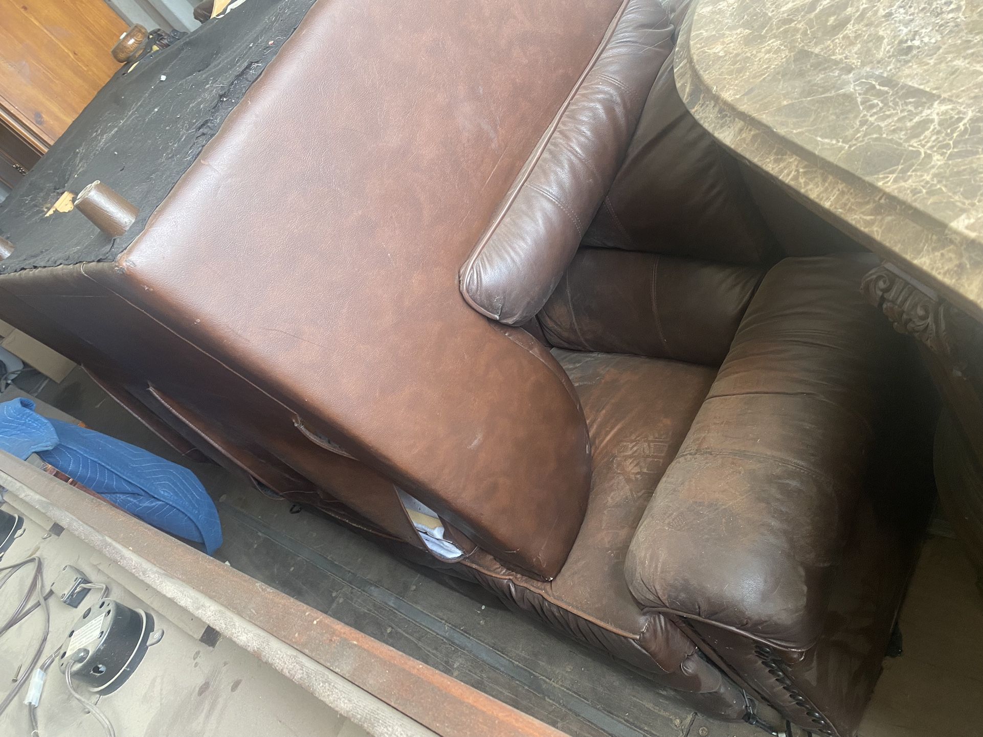 Leather Couches 