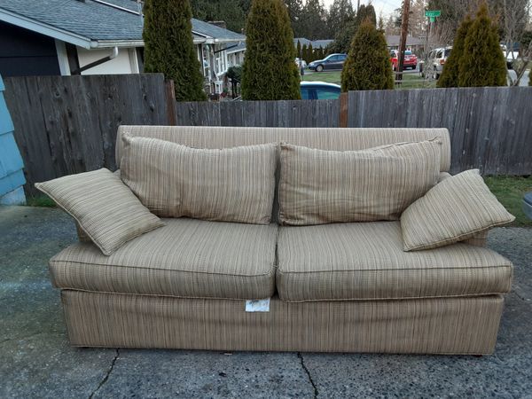 Ethan Allen Couch Delivery Is Available Firm On My Price ...