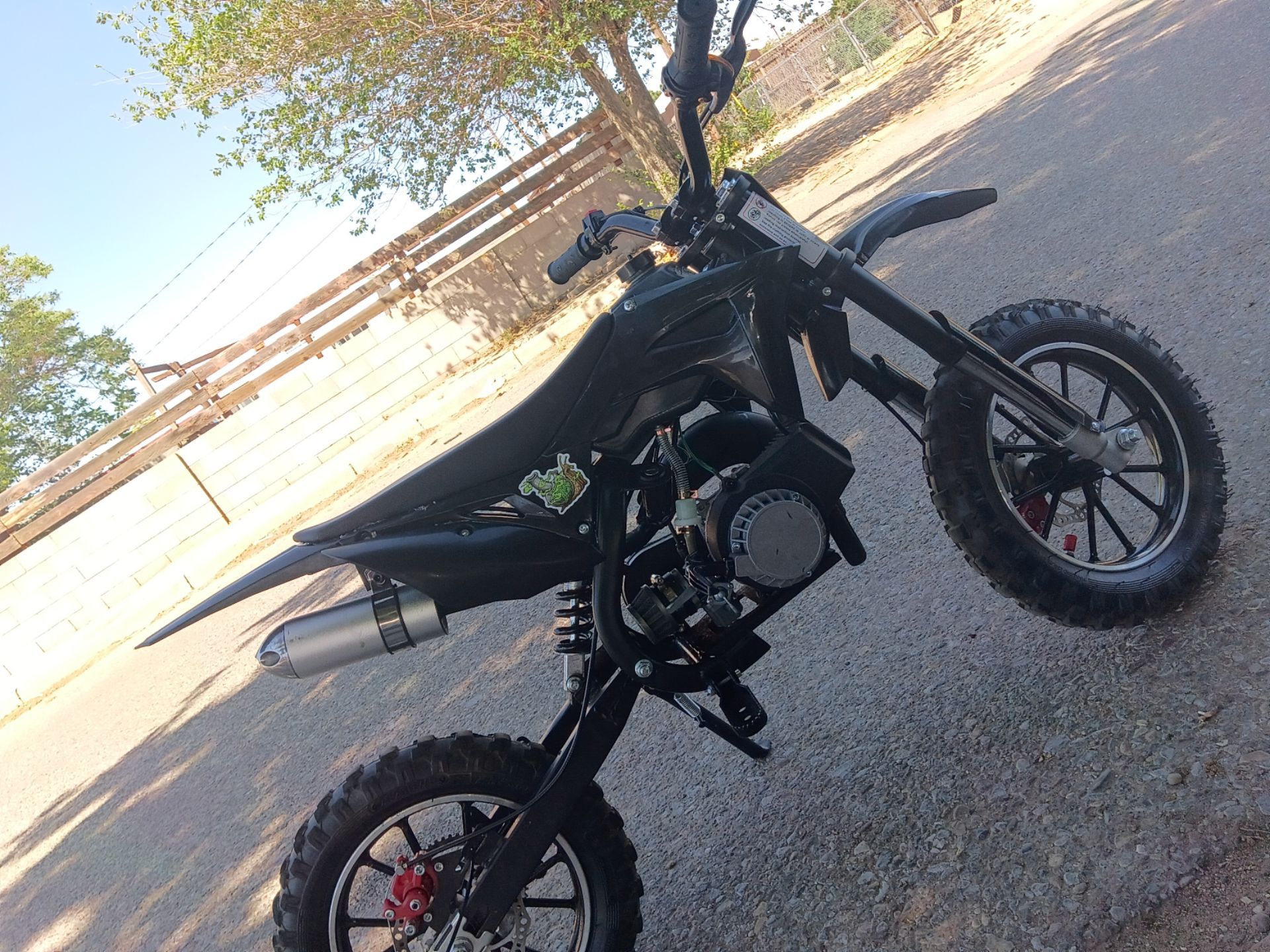 Mini dirt bike