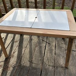 IKEA filsat table