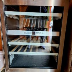 Wine/Beverage Fridge