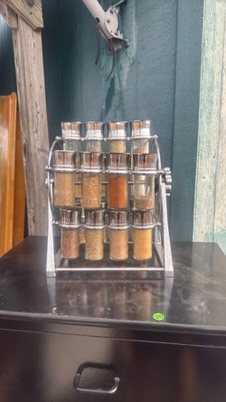 Spice rack