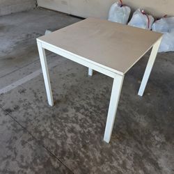 Small Square Table - White 