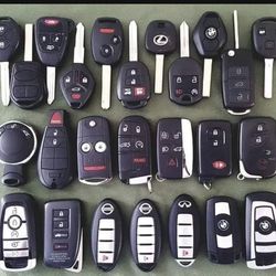 Kia key fob Toyota key fob Hyundai key fob Mini Cooper key fob Nissan key fob Bentley key fob Ford key fob Chevrolet key fob Bmw key fob