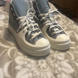 Converse High top Size 10