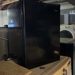 Mini Fridge Work Like New Autobox