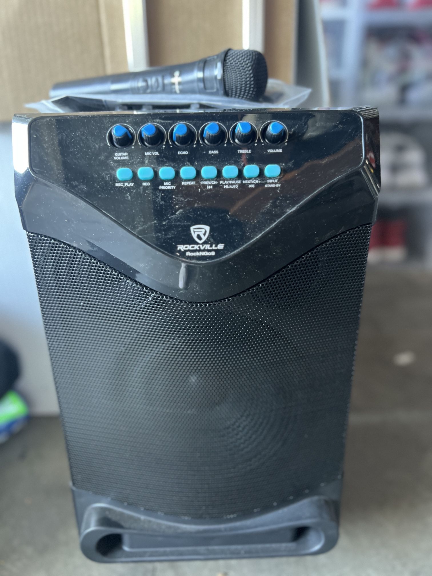 Rockville ROCKnGo Portable Rechargeable PA Speaker w Bluetooth + Wireless Mic
