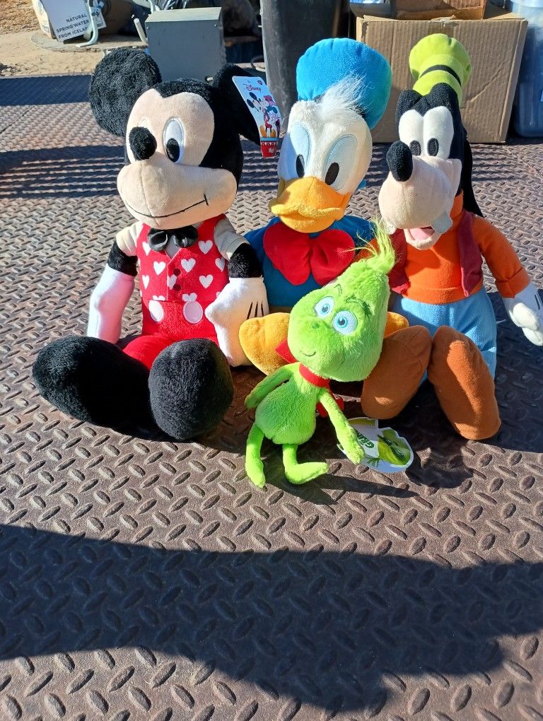 Mickey Mouse/Donald Duck/Goofy/Grinch Stuffed Animals