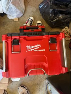 Milwawkee packout