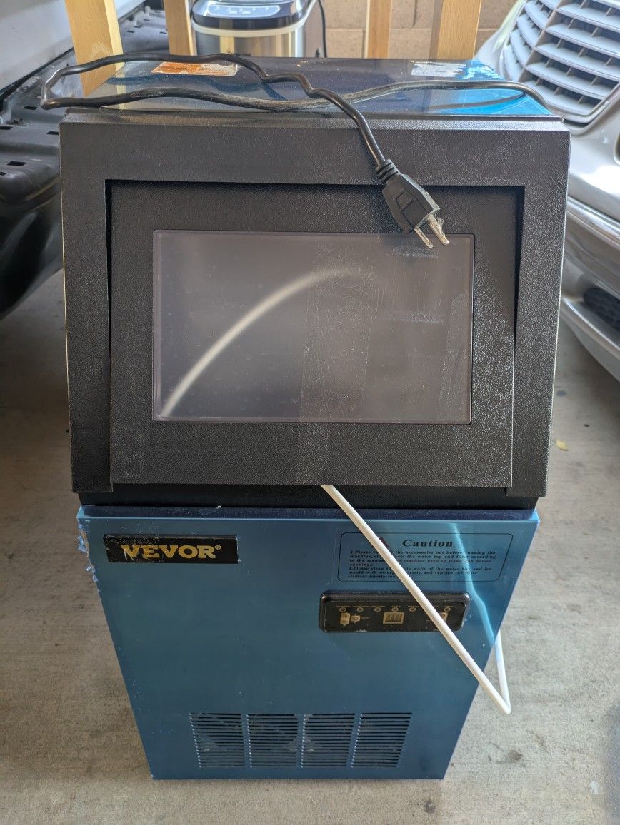 200lb A Day Ice Maker