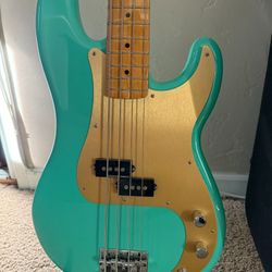 22 FENDER VINTERA II 50s P BASS UPGRADED/GIGBAG