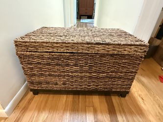 Large Wicker Basket With Lid (Two available)