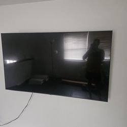 75 In Samsung Smart Tv
