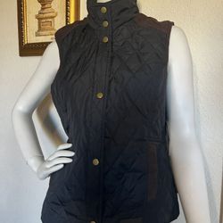 New ladies warm vest size M