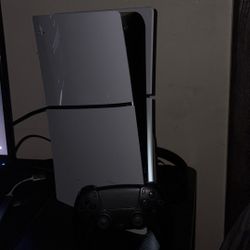 ps5 slim disc like new used 3 times 
