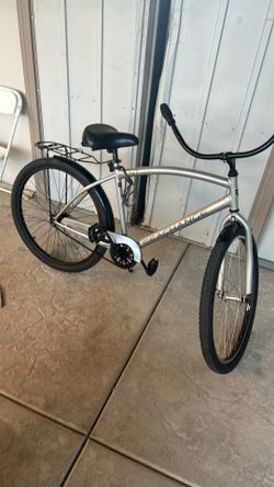 Beach cruiser bike