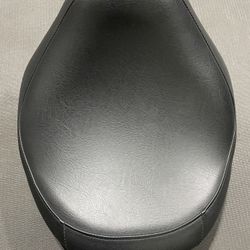 Suzuki M109 Seat