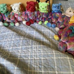 Jan - December Beanie Set 